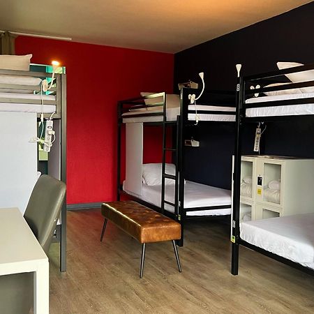 Bposhtels Houston Hostel ภายนอก รูปภาพ