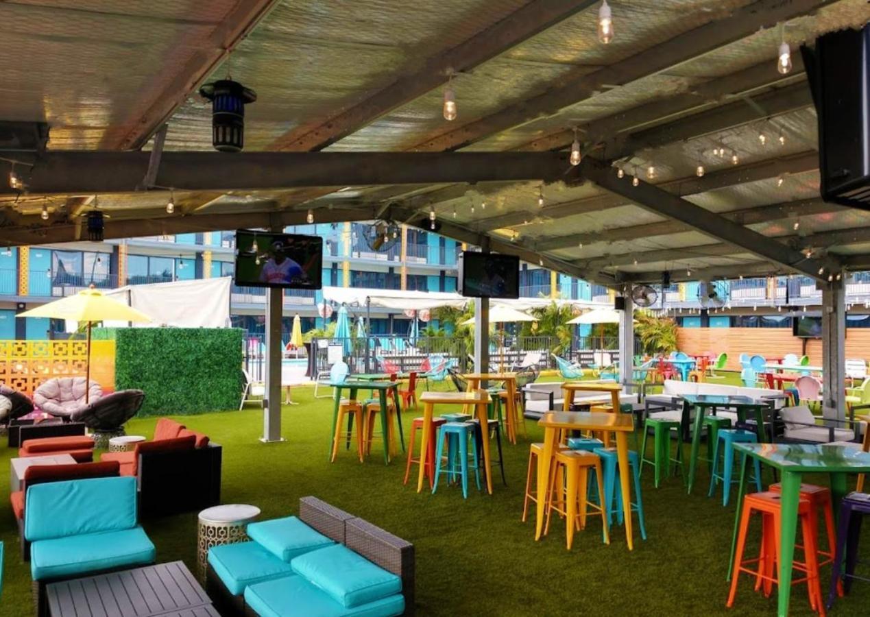 Bposhtels Houston Hostel ภายนอก รูปภาพ