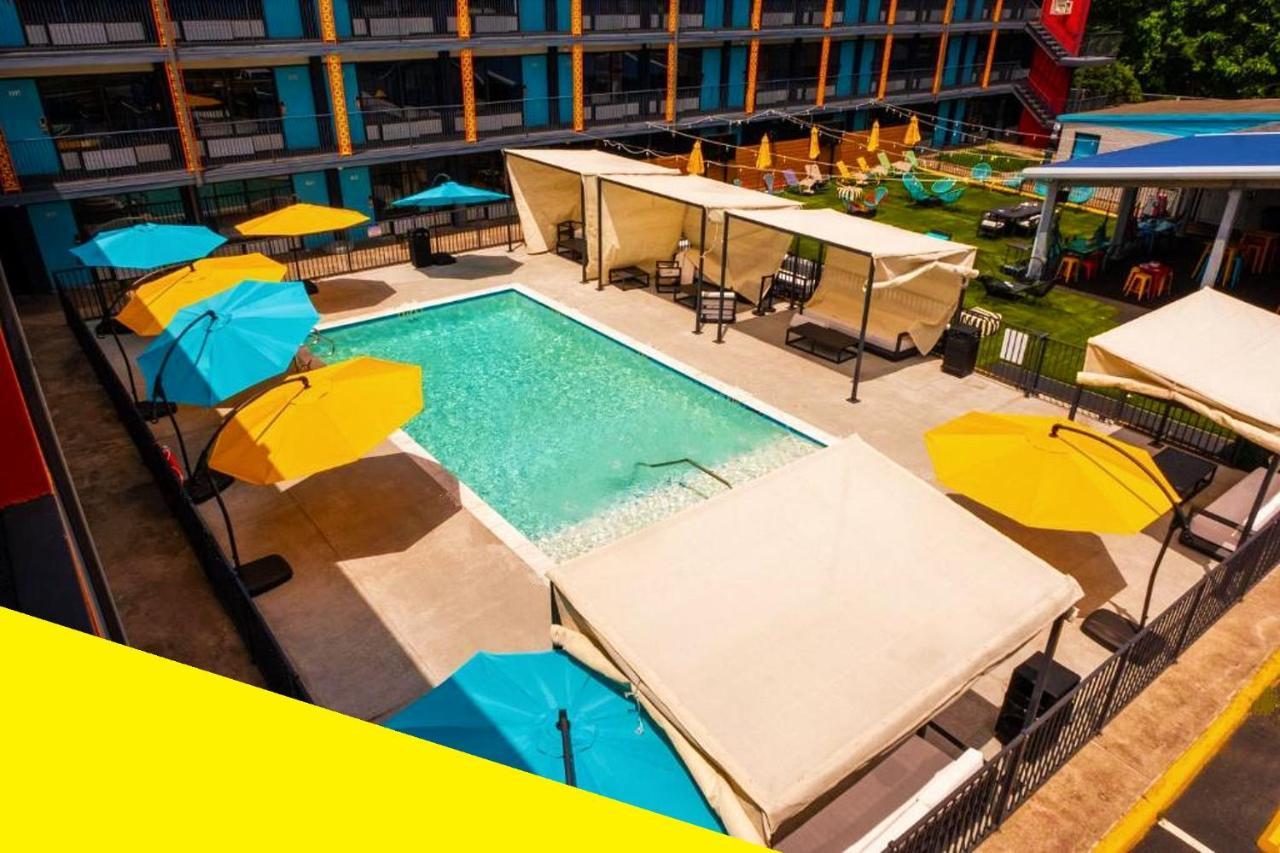 Bposhtels Houston Hostel ภายนอก รูปภาพ