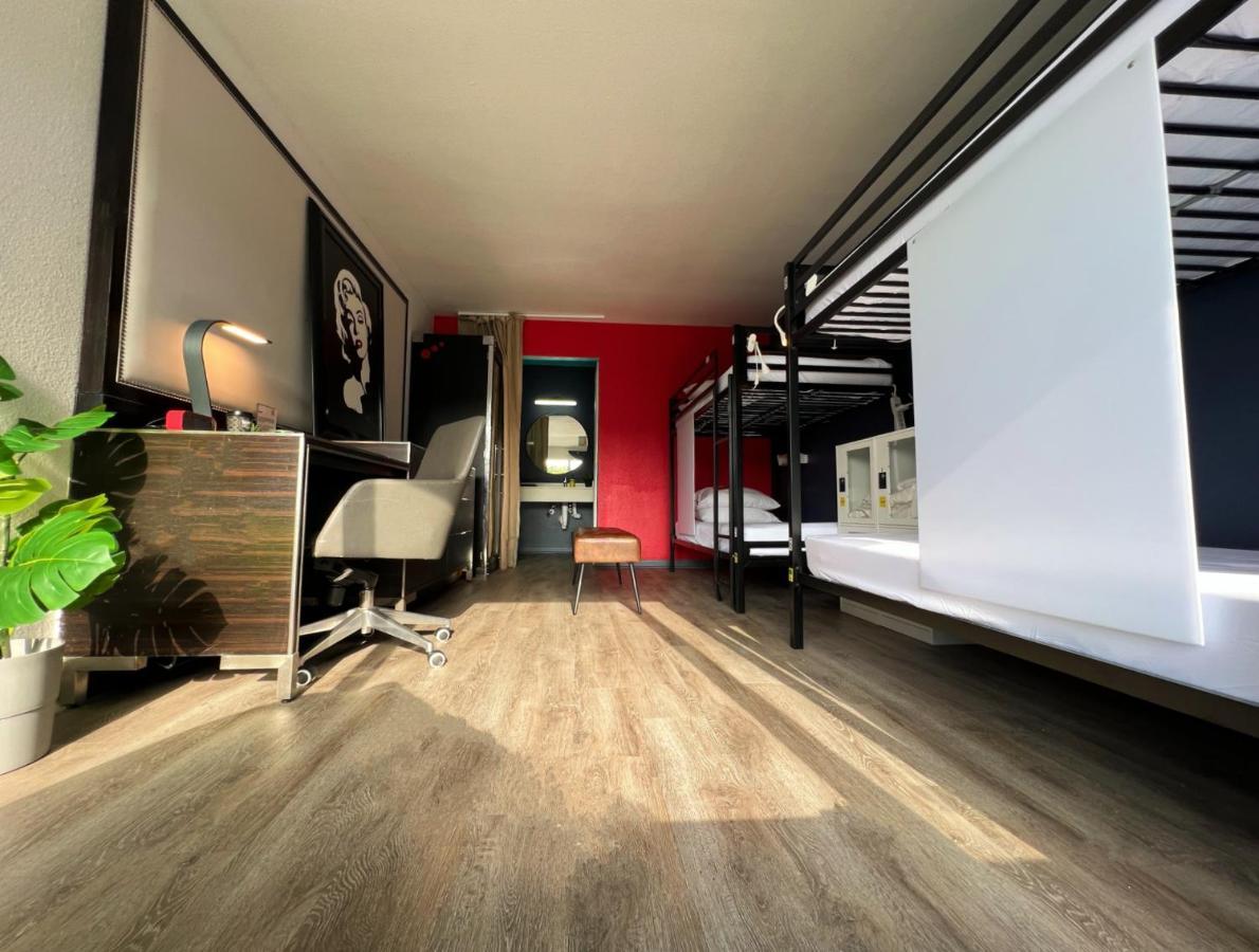 Bposhtels Houston Hostel ภายนอก รูปภาพ